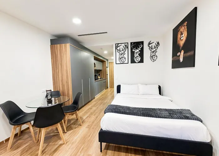 Apartamento Cozy Urban Escape In *